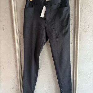 Issey Miyake Black Cropped Ankle Pants